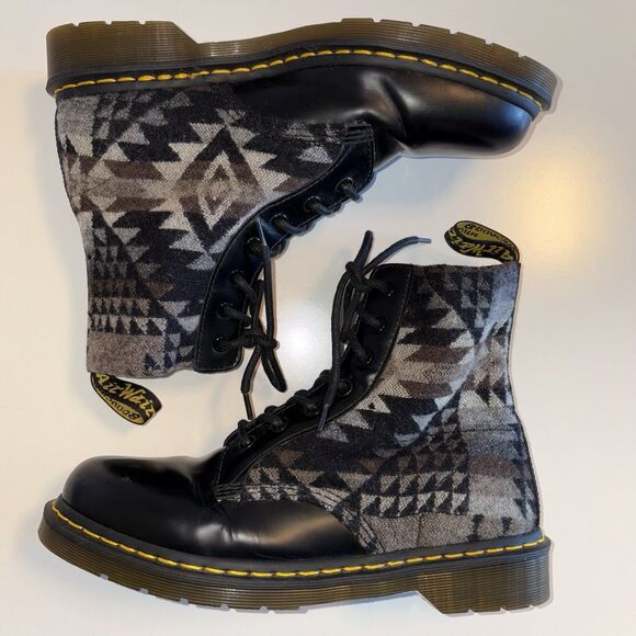 Dr. Martens Shoes - Dr. Martens x Pendleton Boots Pagosa Springs Women's Size 11 Black & Gray